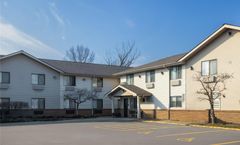 Super 8 Mentor/Cleveland Area