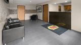 Super 8 Mentor/Cleveland Area Lobby
