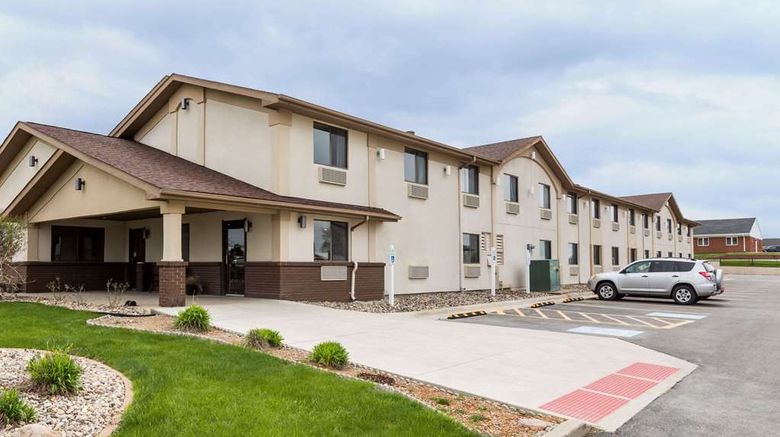 <b>Super 8 Spirit Lake/Okoboji Exterior</b>. Images powered by <a href="https://iceportal.shijigroup.com/" title="IcePortal" target="_blank">IcePortal</a>.