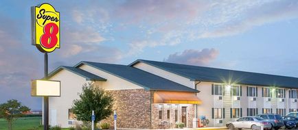 Super 8 Mt Pleasant Exterior