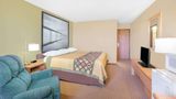 Super 8 Mt Pleasant Room