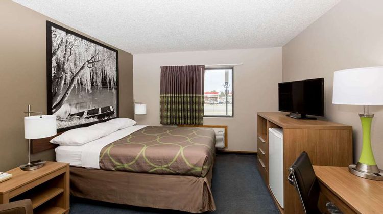 Super 8 Hays KS Room