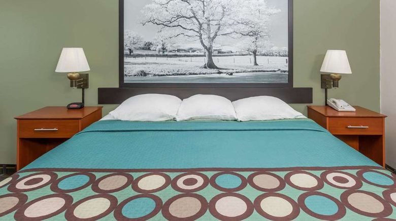 <b>Super 8 Osceola Room</b>. Images powered by <a href="https://iceportal.shijigroup.com/" title="IcePortal" target="_blank">IcePortal</a>.