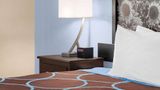 Super 8 Lenexa Overland Park Area Room