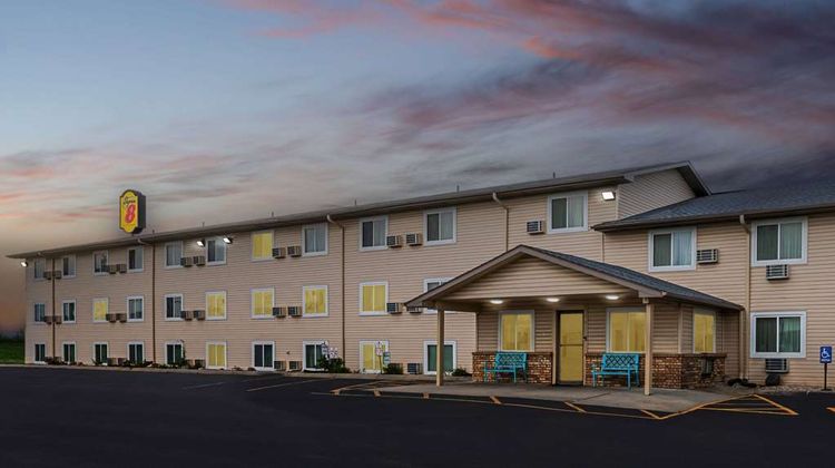 Super 8 Council Bluffs IA Omaha NE Area Exterior
