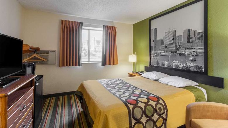 <b>Super 8 College Park/Wash DC Area Room</b>. Images powered by <a href="https://iceportal.shijigroup.com/" title="IcePortal" target="_blank">IcePortal</a>.