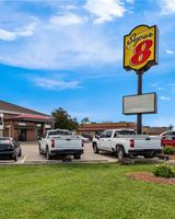 Super 8 Watertown