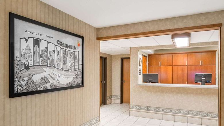 <b>Super 8 Columbia Clark Lane Lobby</b>. Images powered by <a href="https://iceportal.shijigroup.com/" title="IcePortal" target="_blank">IcePortal</a>.