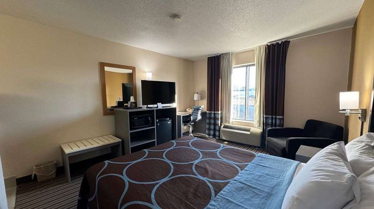 Super 8 Columbia Clark Lane Room