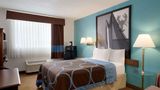 Super 8 Portland/Westbrook Area Room