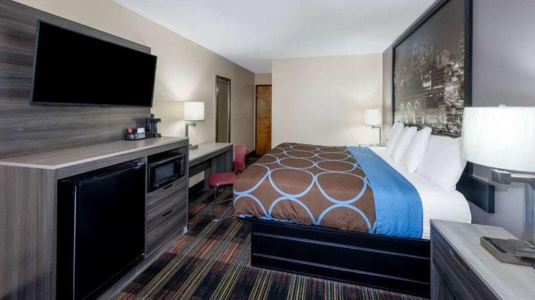 <b>Super 8 Kansas City at Barry Road Room</b>. Images powered by <a href="https://iceportal.shijigroup.com/" title="IcePortal" target="_blank">IcePortal</a>.