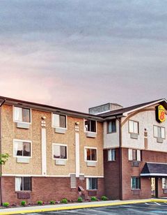 Super 8 Baltimore/Essex Area