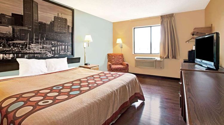 Super 8 Baltimore/Essex Area Room