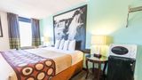 Super 8 Branson/Andy Williams Theatre Room
