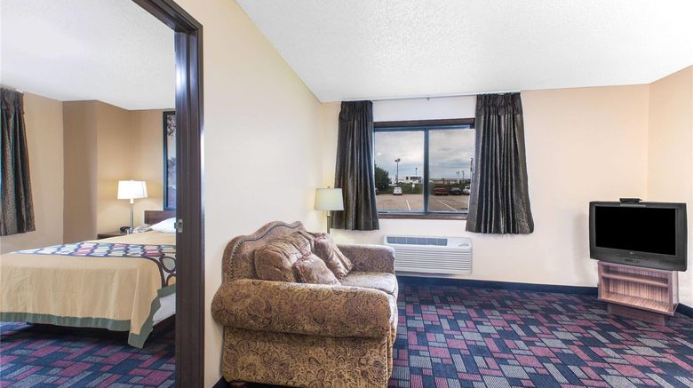 <b>Super 8 Boonville Suite</b>. Images powered by <a href="https://iceportal.shijigroup.com/" title="IcePortal" target="_blank">IcePortal</a>.