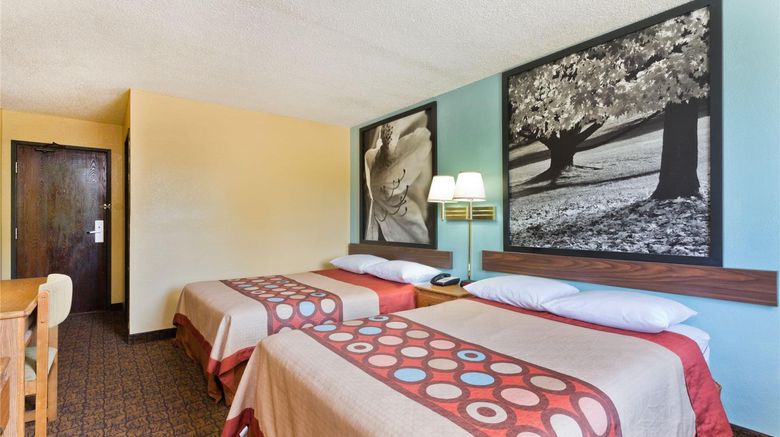 <b>Super 8 Lexington Park/California Area Room</b>. Images powered by <a href="https://iceportal.shijigroup.com/" title="IcePortal" target="_blank">IcePortal</a>.