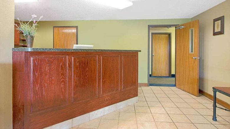 <b>Super 8 St. Clair MO Lobby</b>. Images powered by <a href="https://iceportal.shijigroup.com/" title="IcePortal" target="_blank">IcePortal</a>.