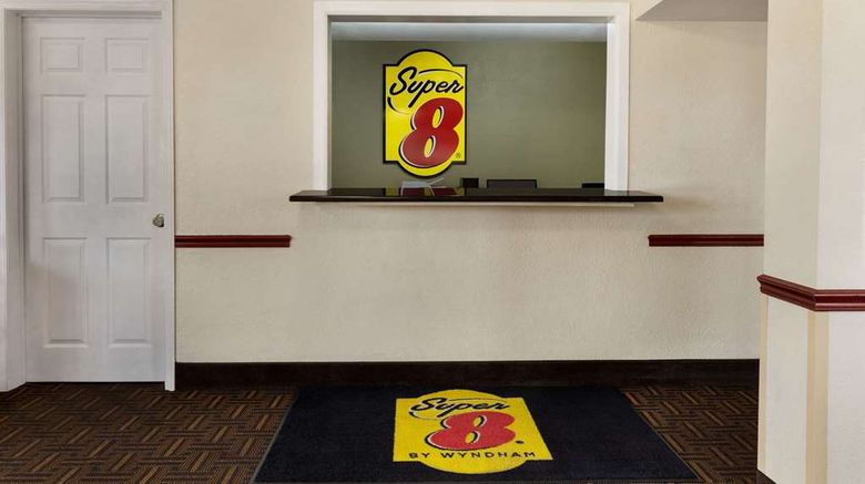<b>Super 8 Sikeston/Miner Area Lobby</b>. Images powered by <a href="https://iceportal.shijigroup.com/" title="IcePortal" target="_blank">IcePortal</a>.
