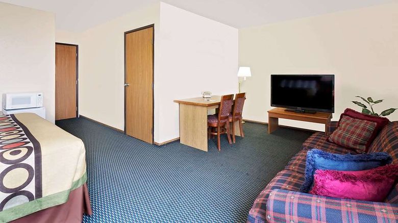<b>Super 8 Marshall Room</b>. Images powered by <a href="https://iceportal.shijigroup.com/" title="IcePortal" target="_blank">IcePortal</a>.