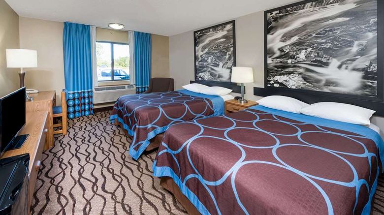 <b>Super 8 West Plains Room</b>. Images powered by <a href="https://iceportal.shijigroup.com/" title="IcePortal" target="_blank">IcePortal</a>.