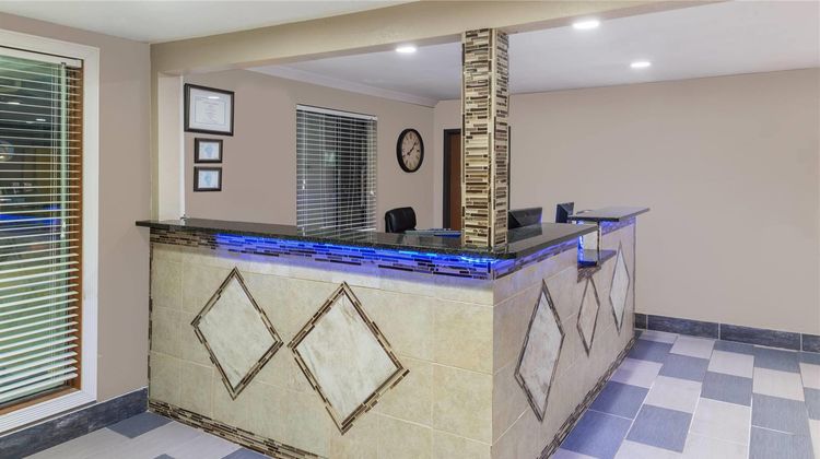 Super 8 Okawville Lobby