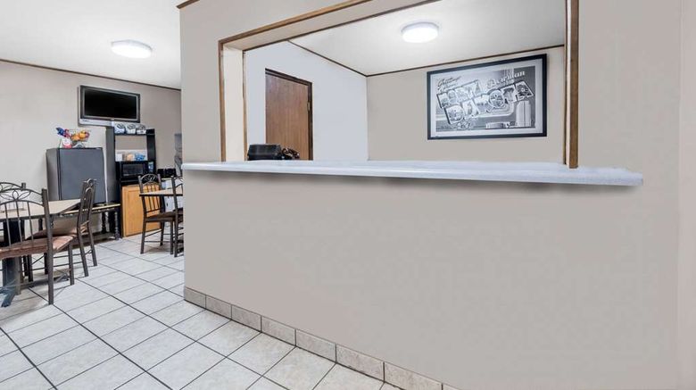 <b>Super 8 Bowman Lobby</b>. Images powered by <a href="https://iceportal.shijigroup.com/" title="IcePortal" target="_blank">IcePortal</a>.