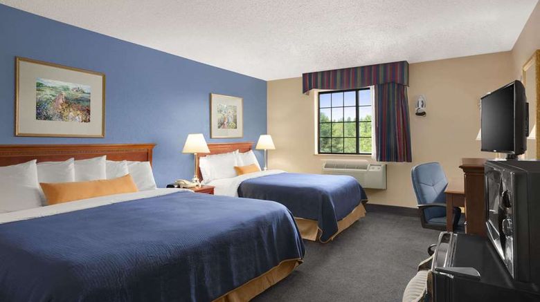 <b>Days Inn Keene NH Suite</b>. Images powered by <a href="https://iceportal.shijigroup.com/" title="IcePortal" target="_blank">IcePortal</a>.