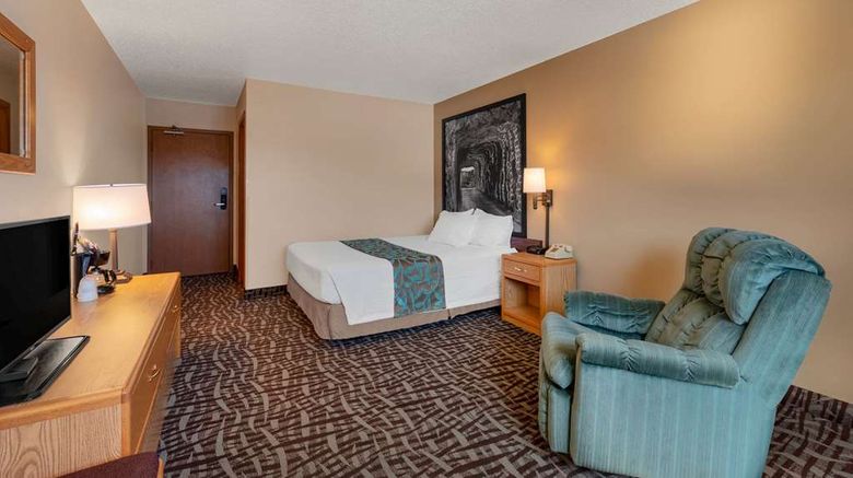 <b>Super 8 Hill City/Mt Rushmore/ Area Room</b>. Images powered by <a href="https://iceportal.shijigroup.com/" title="IcePortal" target="_blank">IcePortal</a>.