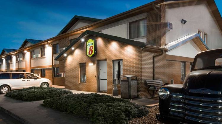 Super 8 Murdo Exterior
