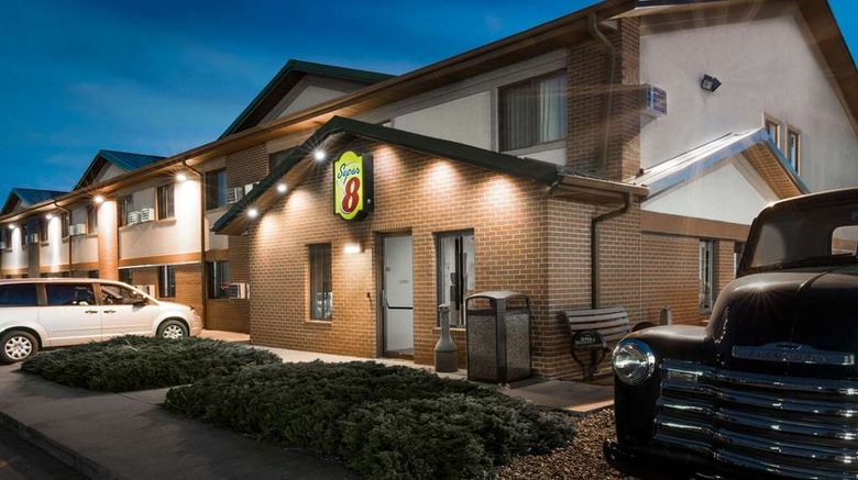 <b>Super 8 Murdo Exterior</b>. Images powered by <a href="https://iceportal.shijigroup.com/" title="IcePortal" target="_blank">IcePortal</a>.