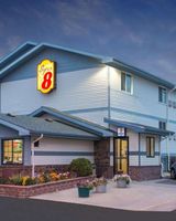 Super 8 Pierre SD