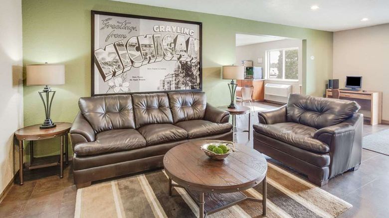 <b>Super 8 Grayling Lobby</b>. Images powered by <a href="https://iceportal.shijigroup.com/" title="IcePortal" target="_blank">IcePortal</a>.