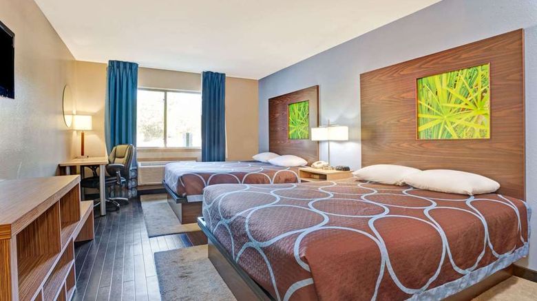 <b>Super 8 Louisville Airport Room</b>. Images powered by <a href="https://iceportal.shijigroup.com/" title="IcePortal" target="_blank">IcePortal</a>.