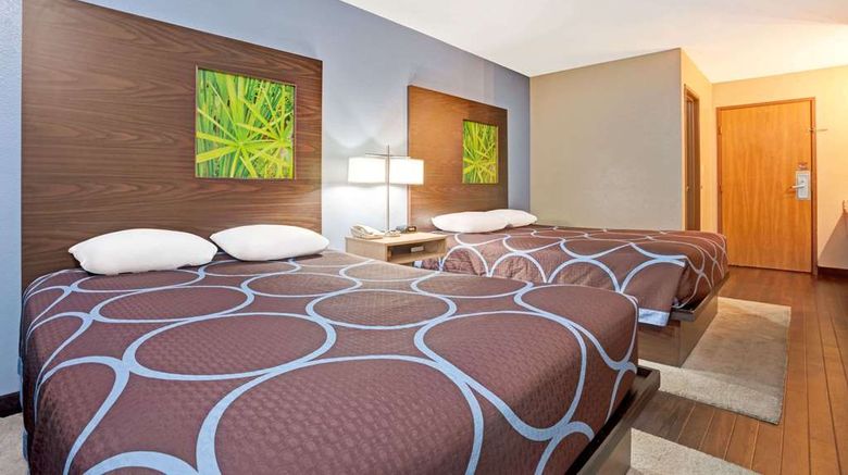 <b>Super 8 Louisville Airport Room</b>. Images powered by <a href="https://iceportal.shijigroup.com/" title="IcePortal" target="_blank">IcePortal</a>.
