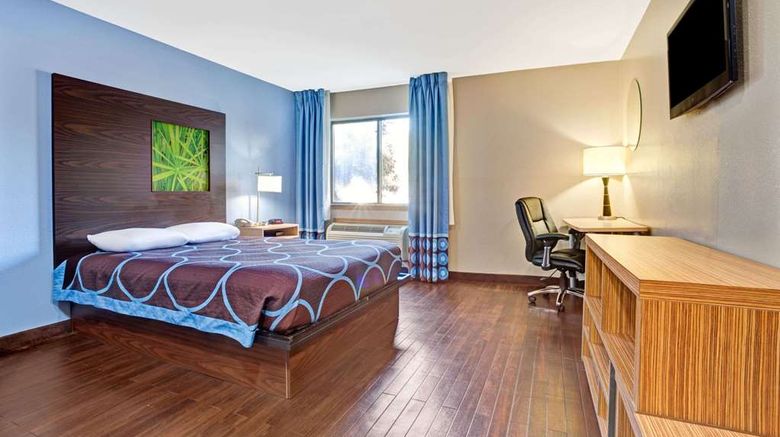 <b>Super 8 Louisville Airport Room</b>. Images powered by <a href="https://iceportal.shijigroup.com/" title="IcePortal" target="_blank">IcePortal</a>.