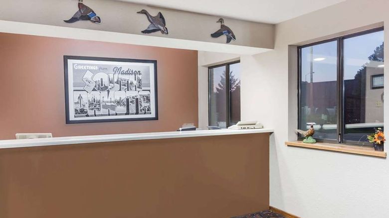 <b>Super 8 Madison Lobby</b>. Images powered by <a href="https://iceportal.shijigroup.com/" title="IcePortal" target="_blank">IcePortal</a>.