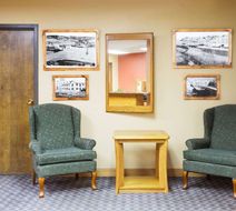 Super 8 Hot Springs Lobby