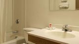 Super 8 Manchester Airport Room