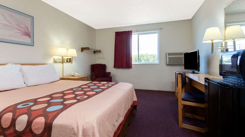 <b>Super 8 Raton Room</b>. Images powered by <a href="https://iceportal.shijigroup.com/" title="IcePortal" target="_blank">IcePortal</a>.