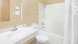 Super 8 Watertown Room