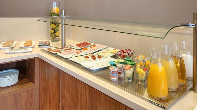 <b>Hotel Los Galeones, Affiliated by Melia Restaurant</b>. Images powered by <a href="https://iceportal.shijigroup.com/" title="IcePortal" target="_blank">IcePortal</a>.