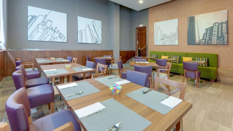 <b>Hotel Los Galeones, Affiliated by Melia Restaurant</b>. Images powered by <a href="https://iceportal.shijigroup.com/" title="IcePortal" target="_blank">IcePortal</a>.