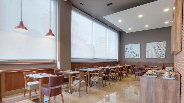Hotel Los Galeones, Affiliated by Melia Restaurant