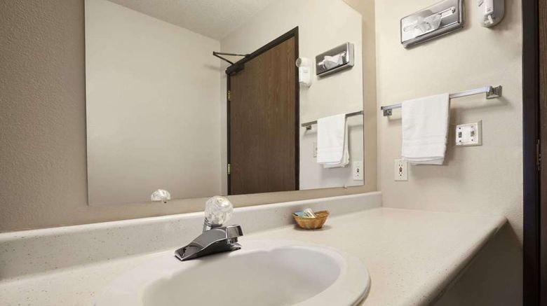 <b>Super 8 Sturgis Room</b>. Images powered by <a href="https://iceportal.shijigroup.com/" title="IcePortal" target="_blank">IcePortal</a>.
