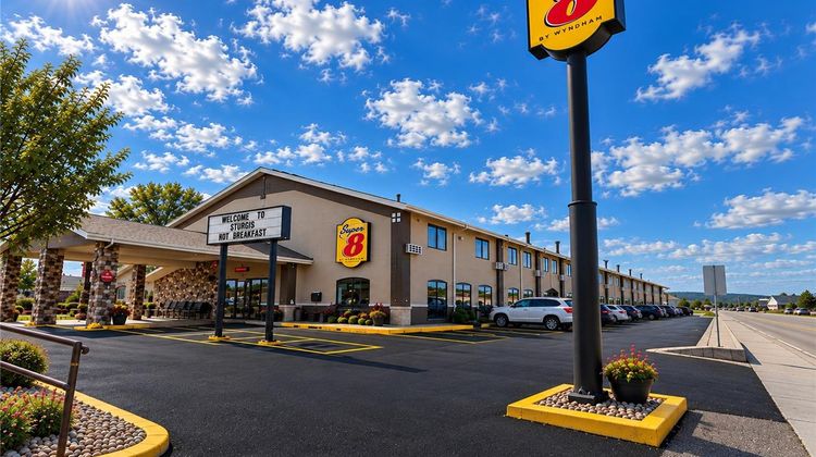 Super 8 Sturgis Exterior
