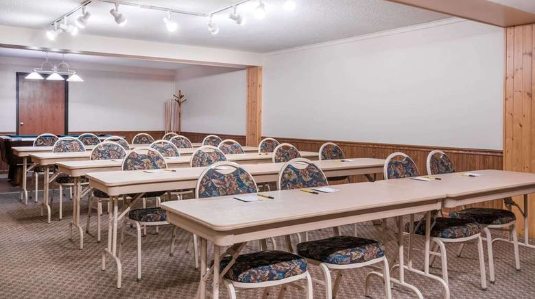 <b>Super 8 Baxter/Brainerd Area Meeting</b>. Images powered by <a href="https://iceportal.shijigroup.com/" title="IcePortal" target="_blank">IcePortal</a>.