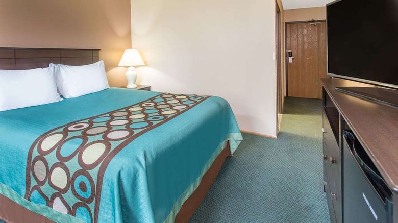 <b>Super 8 Austin Room</b>. Images powered by <a href="https://iceportal.shijigroup.com/" title="IcePortal" target="_blank">IcePortal</a>.