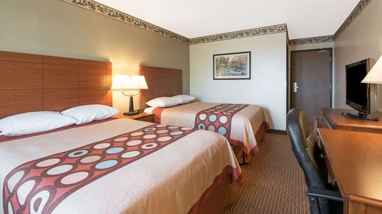 <b>Super 8 Bemidji Room</b>. Images powered by <a href="https://iceportal.shijigroup.com/" title="IcePortal" target="_blank">IcePortal</a>.