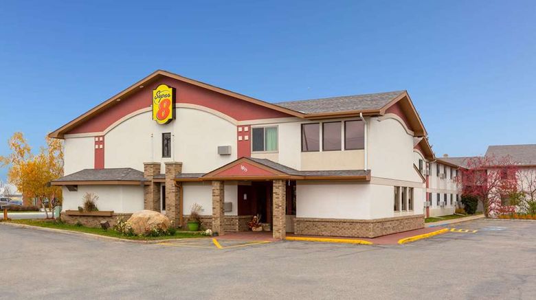 <b>Super 8 Bemidji Exterior</b>. Images powered by <a href="https://iceportal.shijigroup.com/" title="IcePortal" target="_blank">IcePortal</a>.