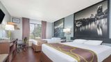Super 8 Bloomington/Airport Room